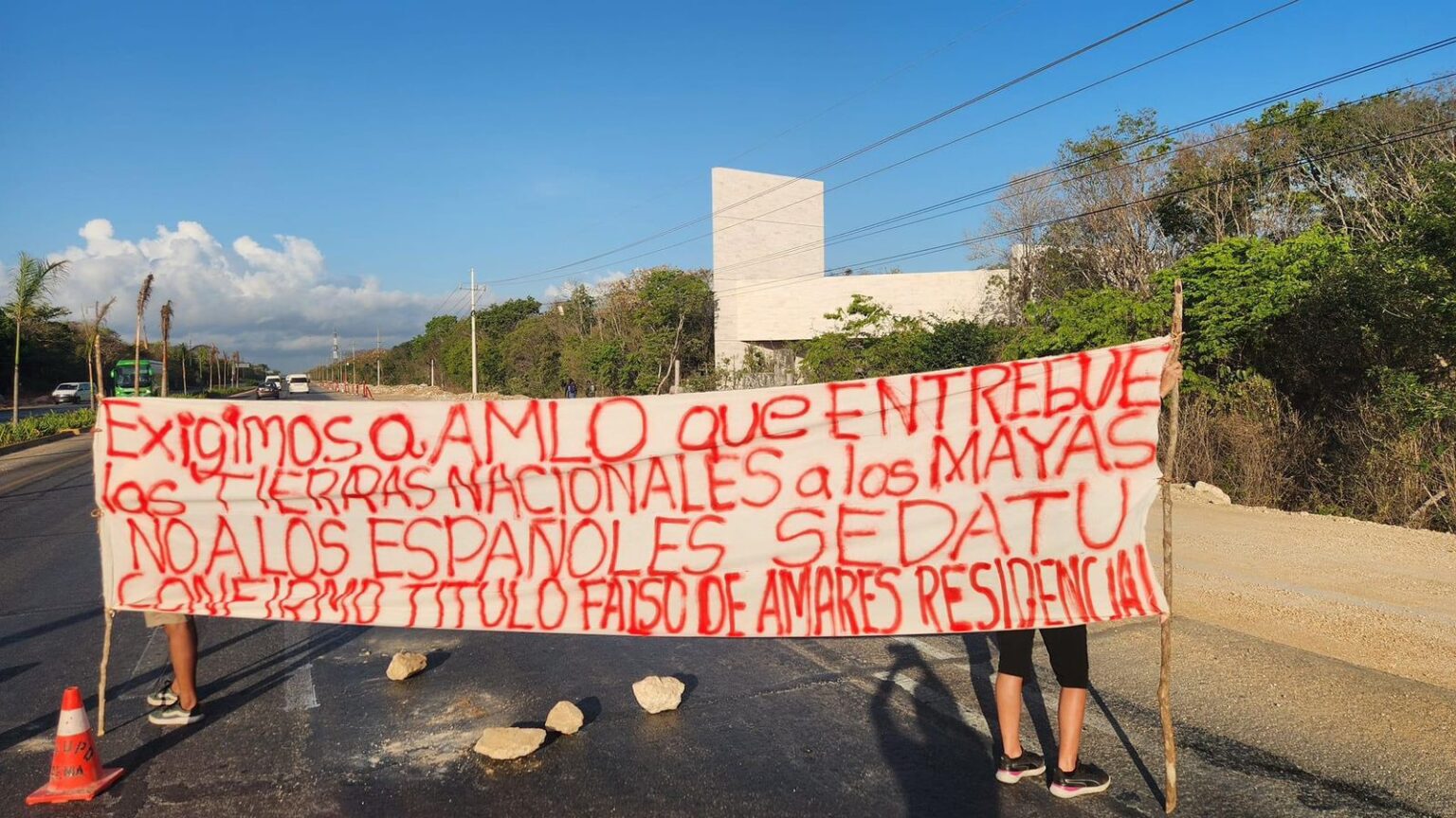 Bloquean de forma parcial la carretera federal 307, en tramo Playa del ...