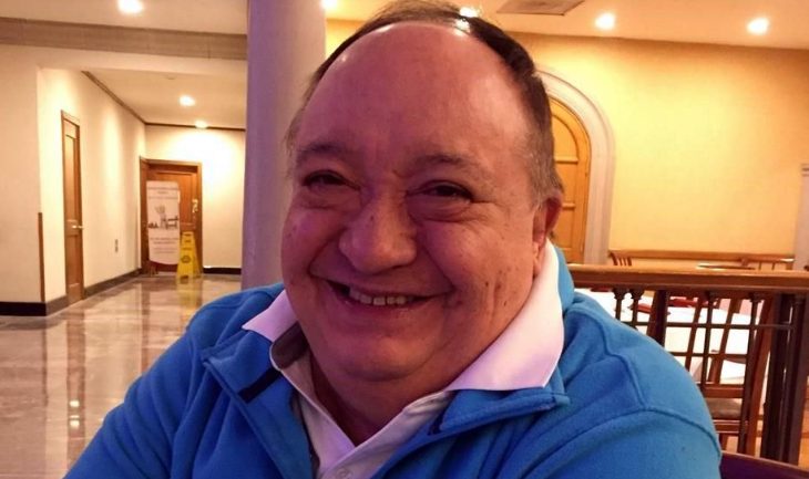 Luis de Alba disfrutando de su viaje en el tren Maya, calificado como "chido" por el comediante.