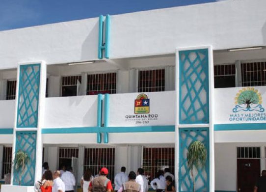 El regreso a clases sin comida chatarra en Quintana Roo busca mejorar la salud de los estudiantes y combatir la obesidad.