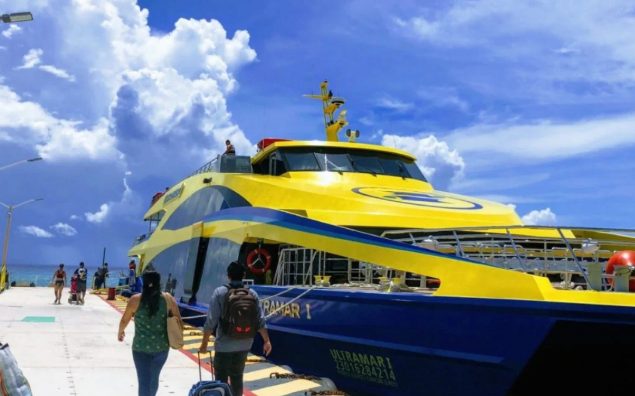 El muelle de Playa del Carmen fue el escenario donde ocurrió el infarto fatal de un pasajero en el ferry Ultramar.