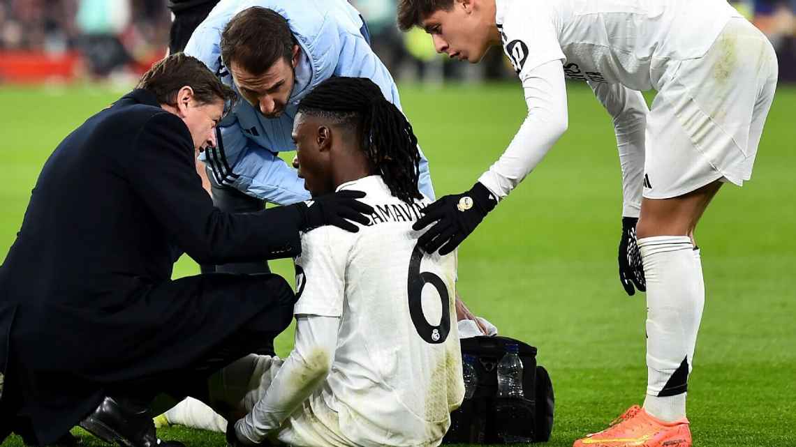 La baja de Camavinga impacta significativamente al Real Madrid en la recta final de la temporada. Con él fuera, el equipo deberá enfrentar la final de la Copa del Rey sin su presencia