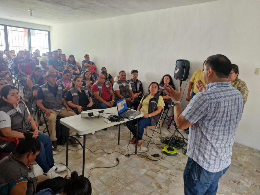 Renuncias en el Ieqroo antes de elecciones.