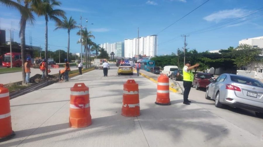 Cierres viales en Cancún por obras de infraestructura.