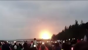 Científicos en el laboratorio de fusión nuclear.