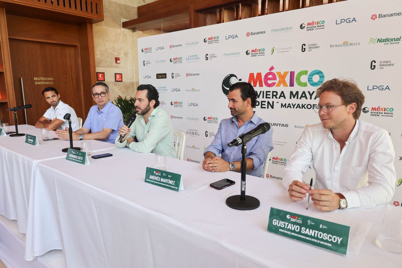 Gráfico que muestra el crecimiento del turismo canadiense.