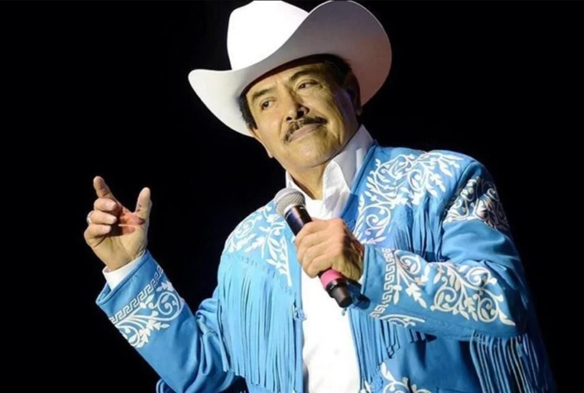 Problemas migratorios afectan a artistas mexicanos.