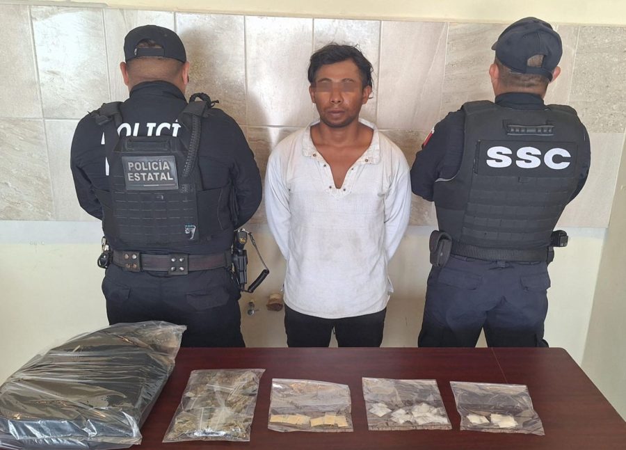 Detención de presunto narcomenudista en Tulum.