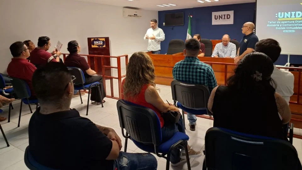 Gabriela Peña destaca la importancia de la regulación.