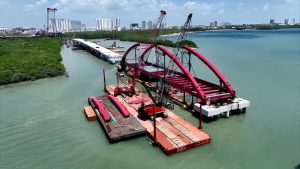 Planos del diseño del Puente Nichupté en Cancún.