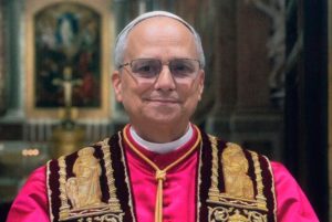 Retrato oficial del Papa León XIV.