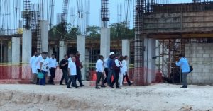 Claudia Sheinbaum en su arribo a Quintana Roo.