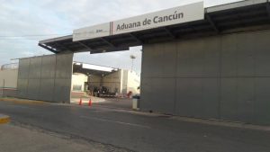 Retrasos en aduanas: impacto en el comercio.