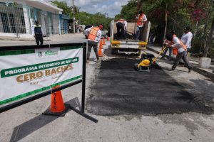 La presidenta municipal lanza el programa “Cero Baches” para mejorar las calles de Puerto Morelos.