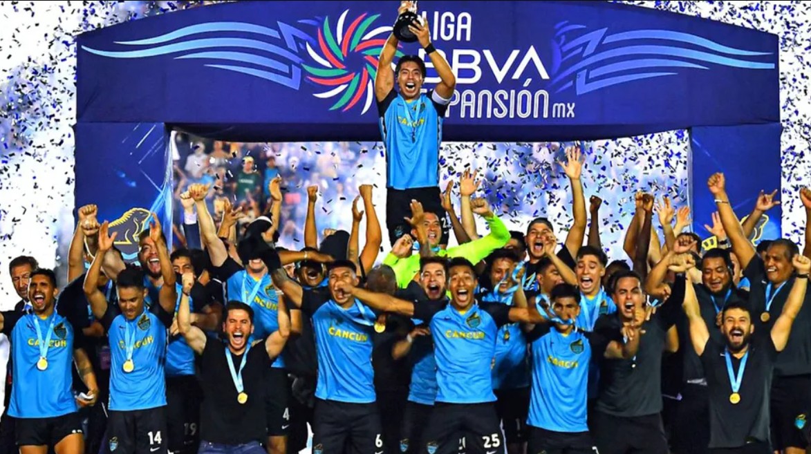 Investigación a Cancún y Leones Negros.