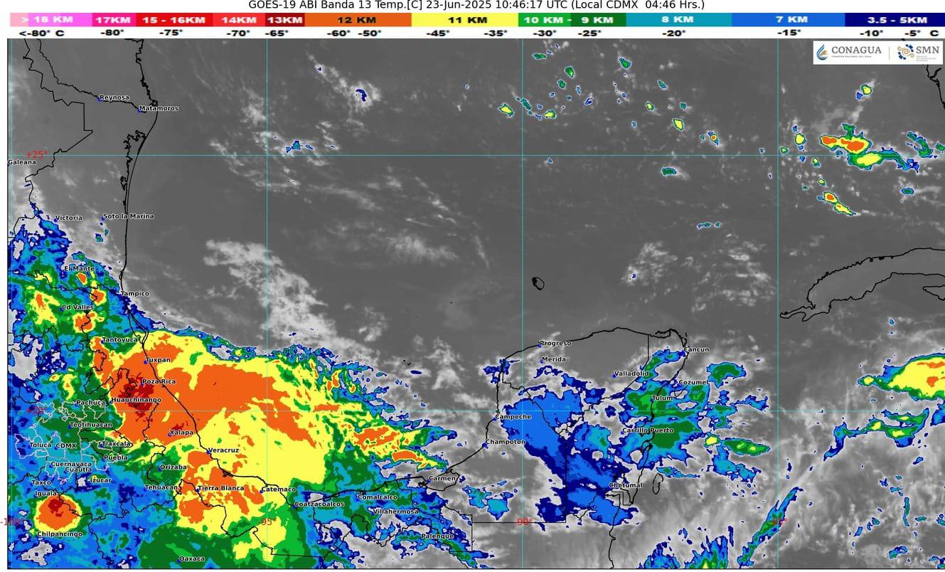 Navegantes deben mantener precauciones ante el oleaje elevado en Quintana Roo.