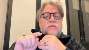 Guillermo del Toro envía un mensaje de apoyo a mexicanos en EE. UU.