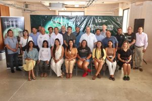 "Reunión para actualizar el Plan Maestro de Turismo Sustentable en Puerto Morelos."