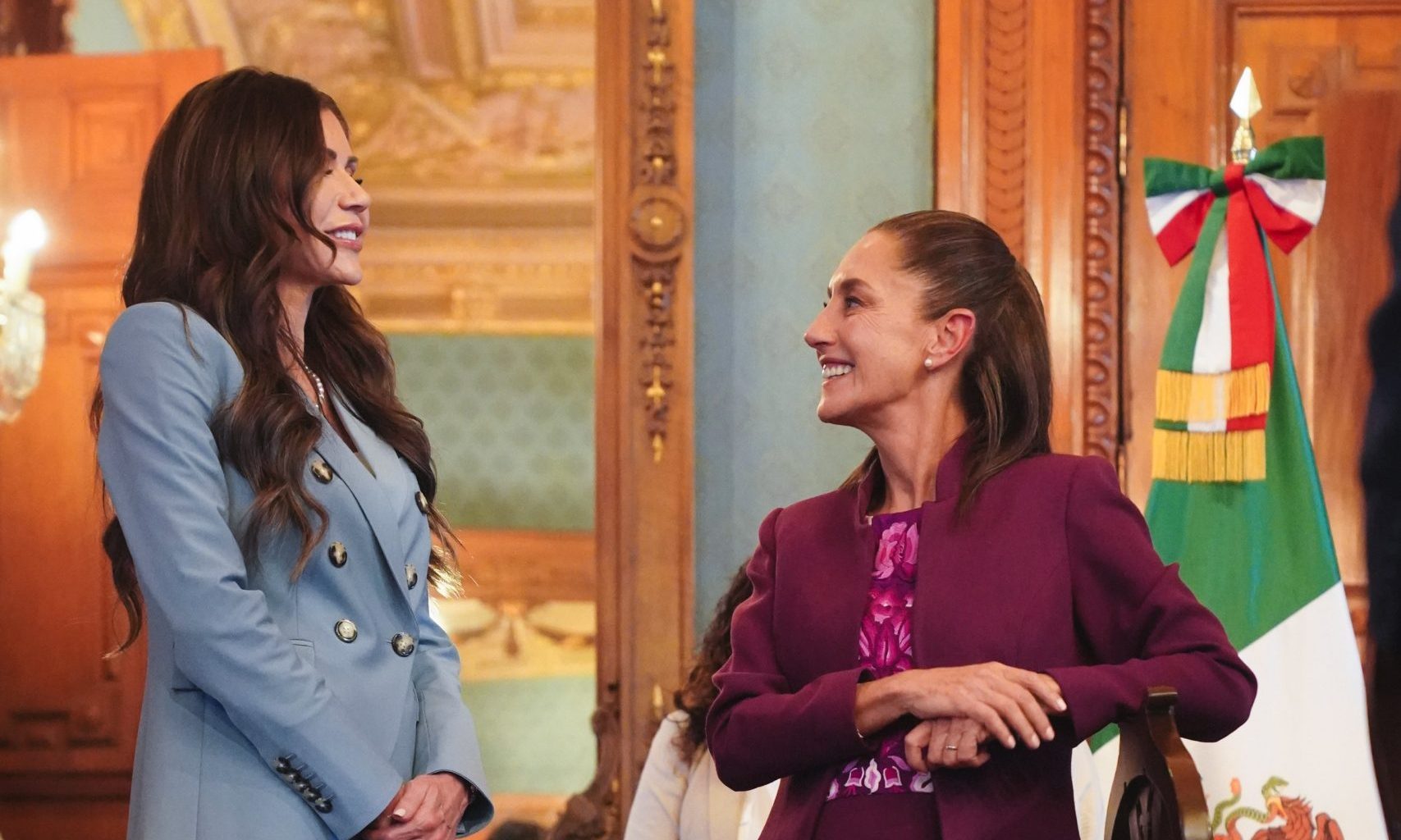 "Trump envía a la Guardia Nacional para controlar las protestas migratorias."