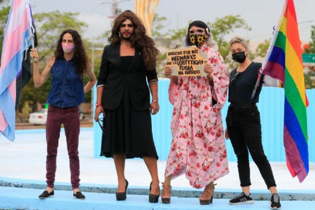 La falta de endocrinólogos limita la atención a mujeres trans en Cancún.