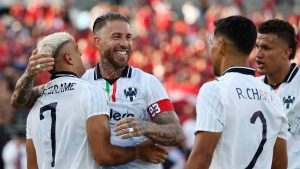 Monterrey celebra su goleada 4-0 ante el Urawa en el Mundial de Clubes.