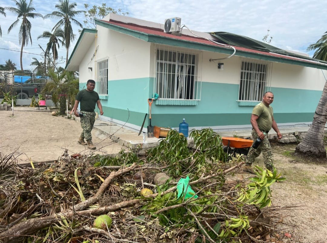 La sesión del Consejo Estatal de Protección Civil en Santiago Pinotepa Nacional.