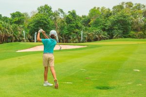 Jóvenes golfistas durante la 5ª etapa de la Gira Estatal en PGA Riviera Maya.