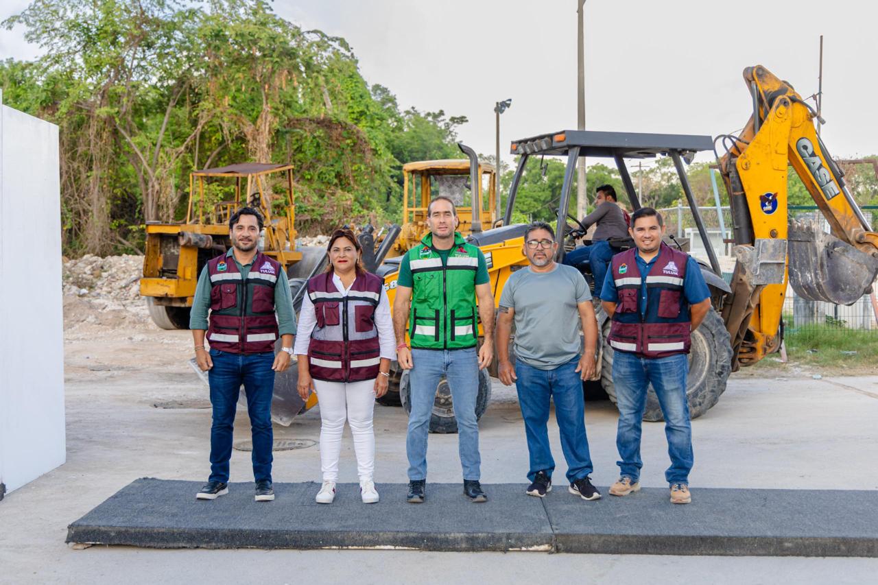 Akumal se transforma: Avance en la pavimentación de sus calles.