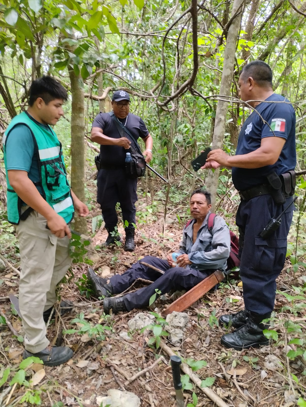 Cazador perdido en selva de Kantunilkín fue rescatado tras 24 horas de intensa búsqueda.