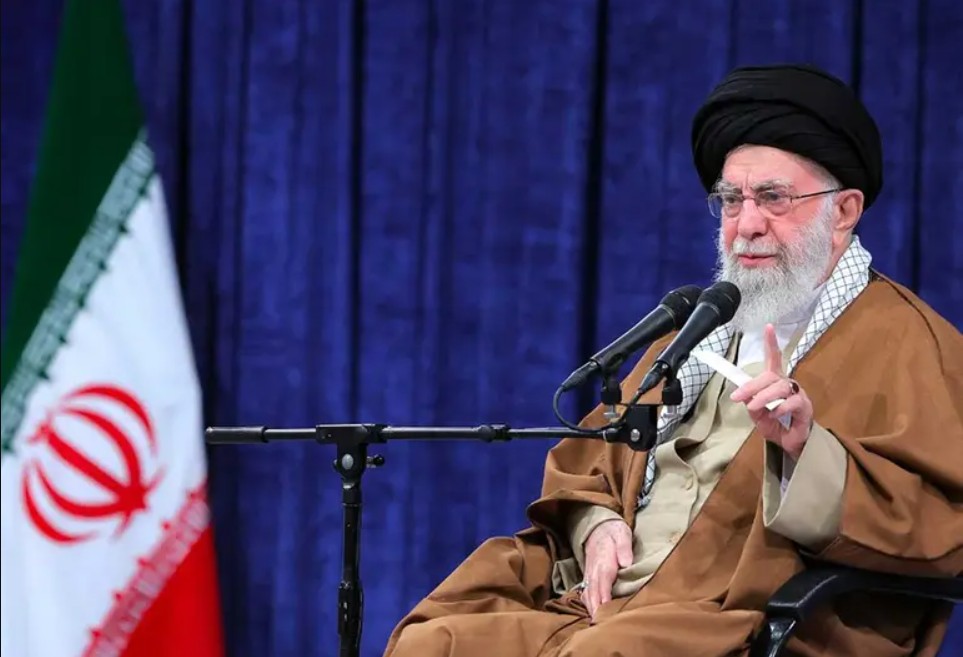 Jamenei: "No habrá clemencia con Israel".