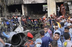Imágenes del accidente del avión en Daca.