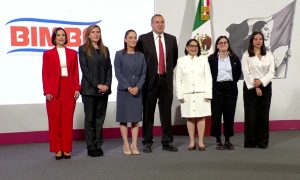 José Manuel González Guzmán anuncia la inversión de Bimbo durante la conferencia matutina.