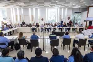 Reunión interinstitucional en el Palacio Municipal.