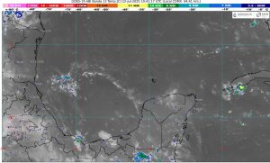 "Cielo parcialmente nublado en Quintana Roo."