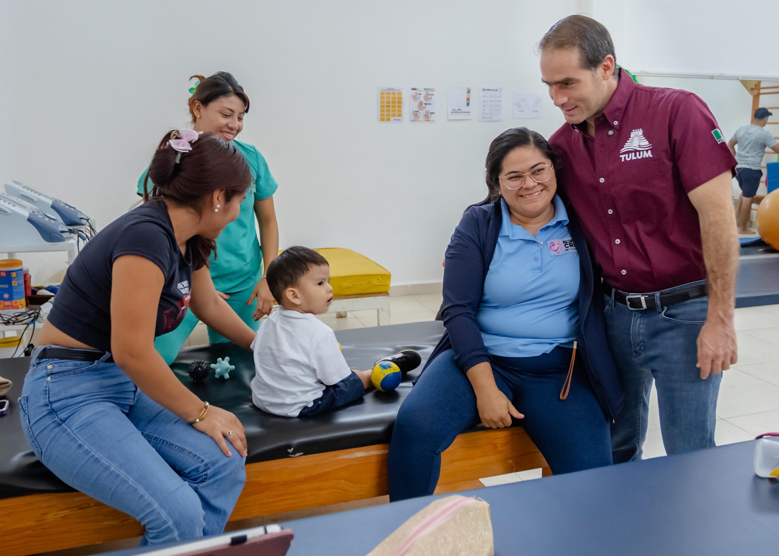 "Diego Castañón durante la supervisión del CRIM."