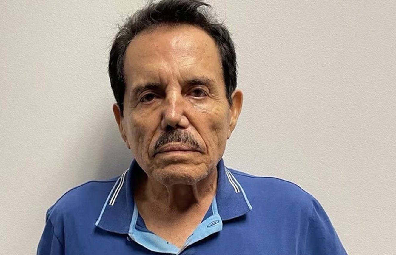 Ismael "Mayo" Zambada está acusado de varios delitos de narcotráfico y asesinato.