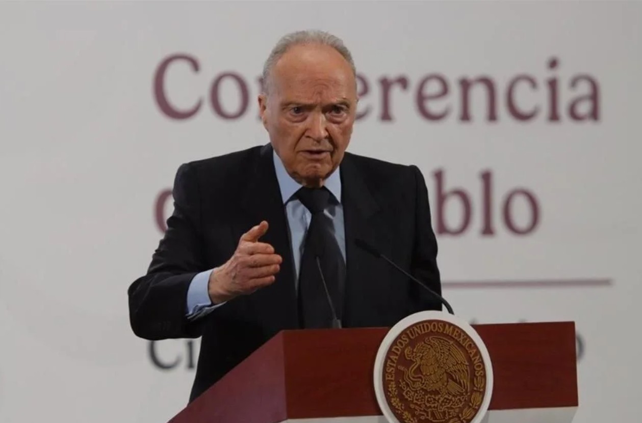 Alejandro Gertz Manero, Fiscal General de la República.