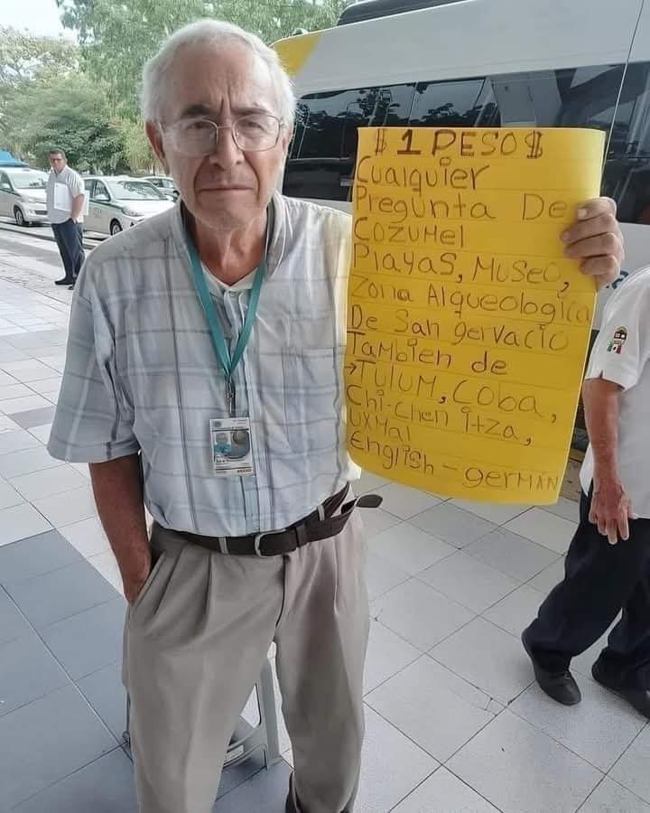En 2024, un abuelito se hizo viral por resolver dudas sobre lugares turísticos de Quintana Roo por solo un peso. Habla inglés y alemán, y lo hace para pagar su comida y renta. Se le ve en la terminal del ADO de Cancún.