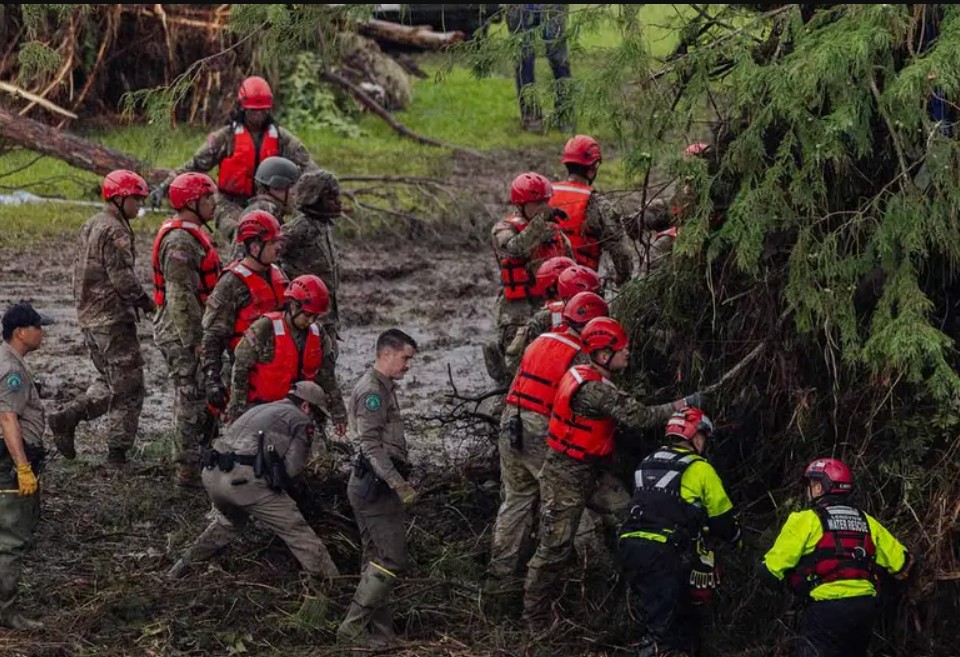Imágenes del campamento arrasado por las inundaciones.