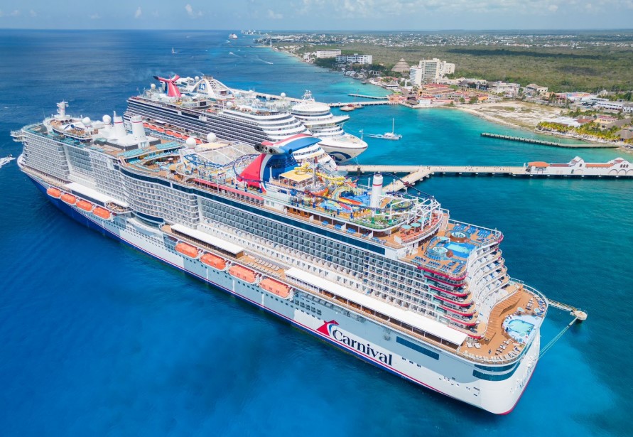 "Vista del puerto de Cozumel."