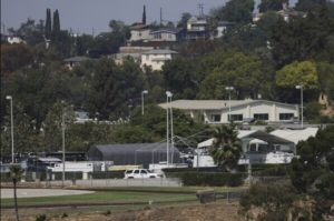 Base militar en Indiana que podría albergar migrantes.