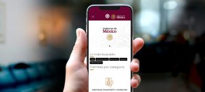 "Antón Bojórquez Mackay durante la presentación del convenio."