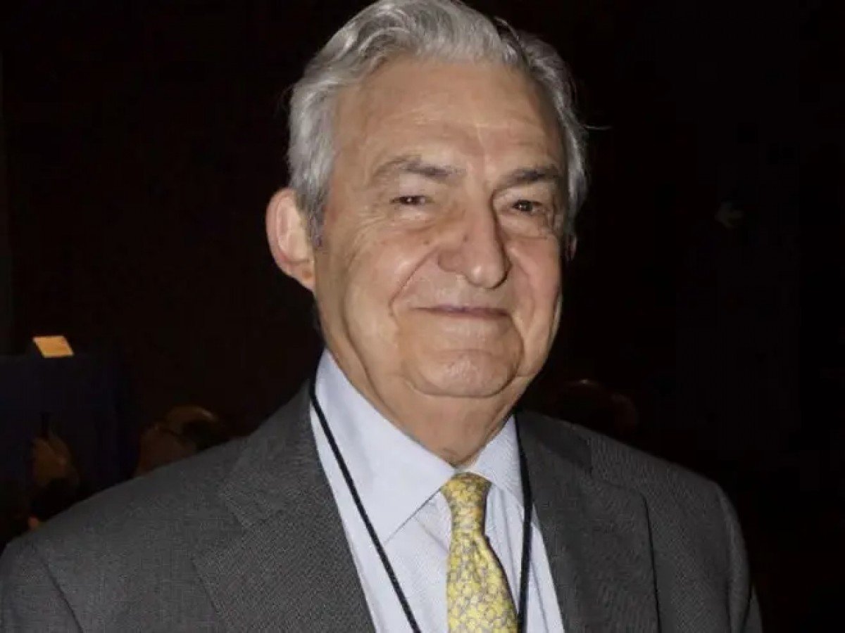 Roberto Servitje durante su trayectoria en Grupo Bimbo.