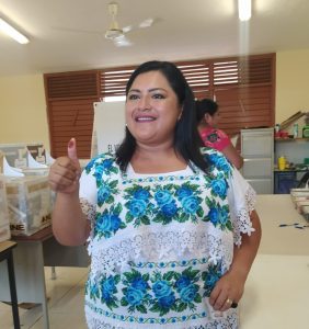 Un caso de violencia familiar en Lázaro Cárdenas involucra a una regidora del PAN. Agredió a su cuñada ebria durante un desalojo forzado de casa familiar.