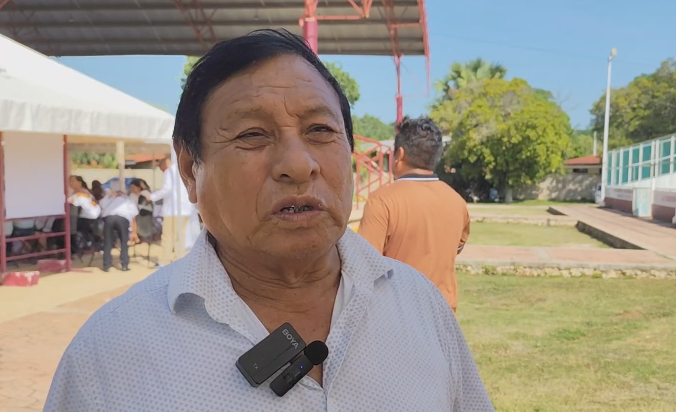 Educación en Quintana Roo: familias de José María Morelos llevan un año sin recibir becas escolares. Los padres piden a la gobernadora Mara Lezama que intervenga.