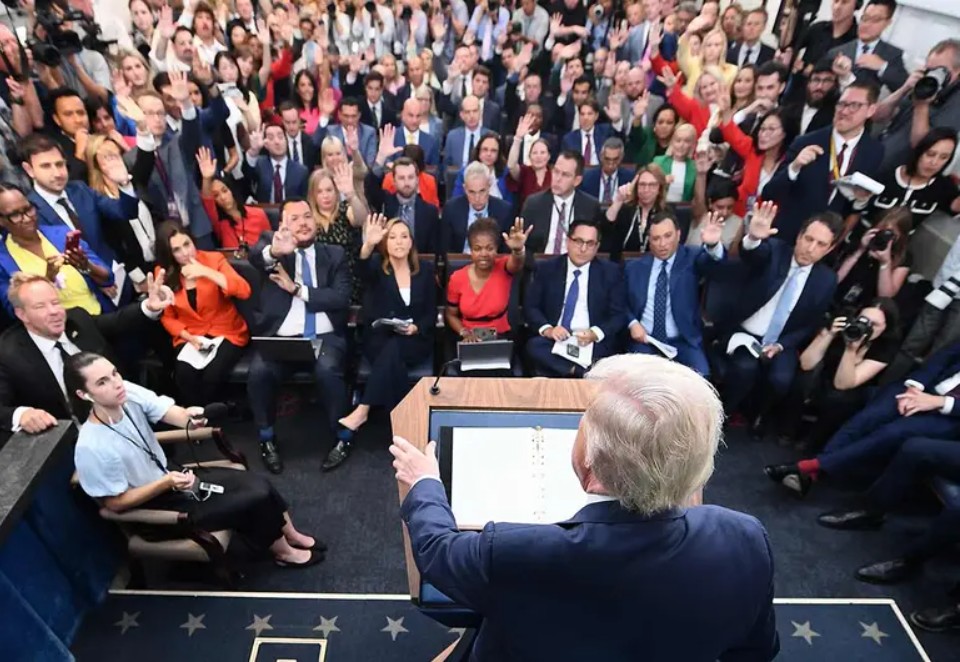 El presidente Donald Trump durante el anuncio de la conferencia de prensa en la Casa Blanca.
