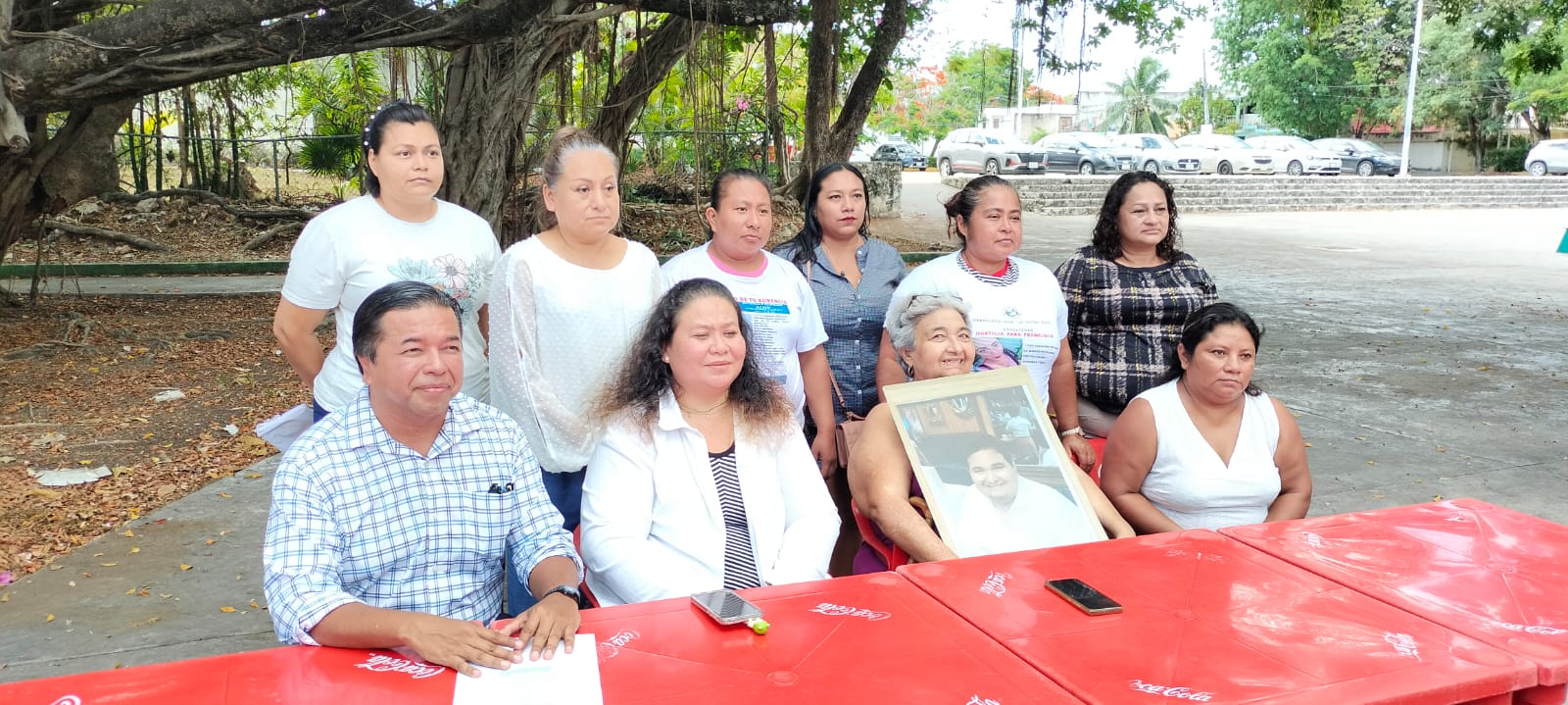 La justicia en Quintana Roo bajo el ojo de una familia. Desmienten que Isidro Santamaría sea “perseguido político” y lo acusan de tráfico de influencias.
