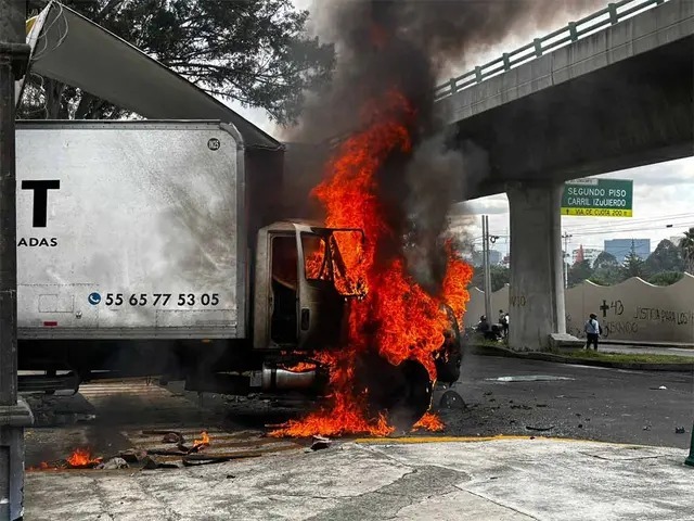 La presidenta Sheinbaum exige que prevalezca la verdad y justicia en Ayotzinapa.