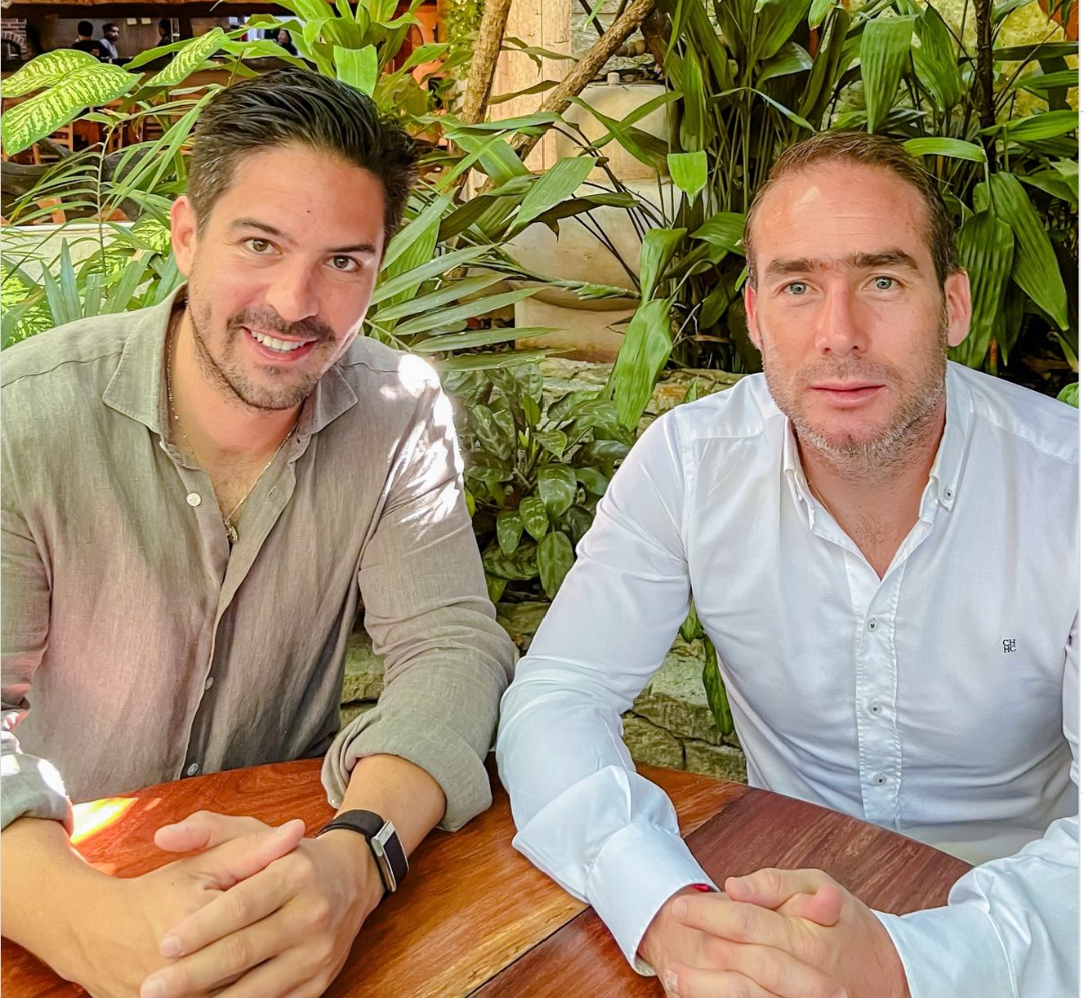 El presidente municipal de Tulum y Farmacias Similares impulsan un proyecto de entregas con drones que busca disminuir el tráfico y proteger el medio ambiente.