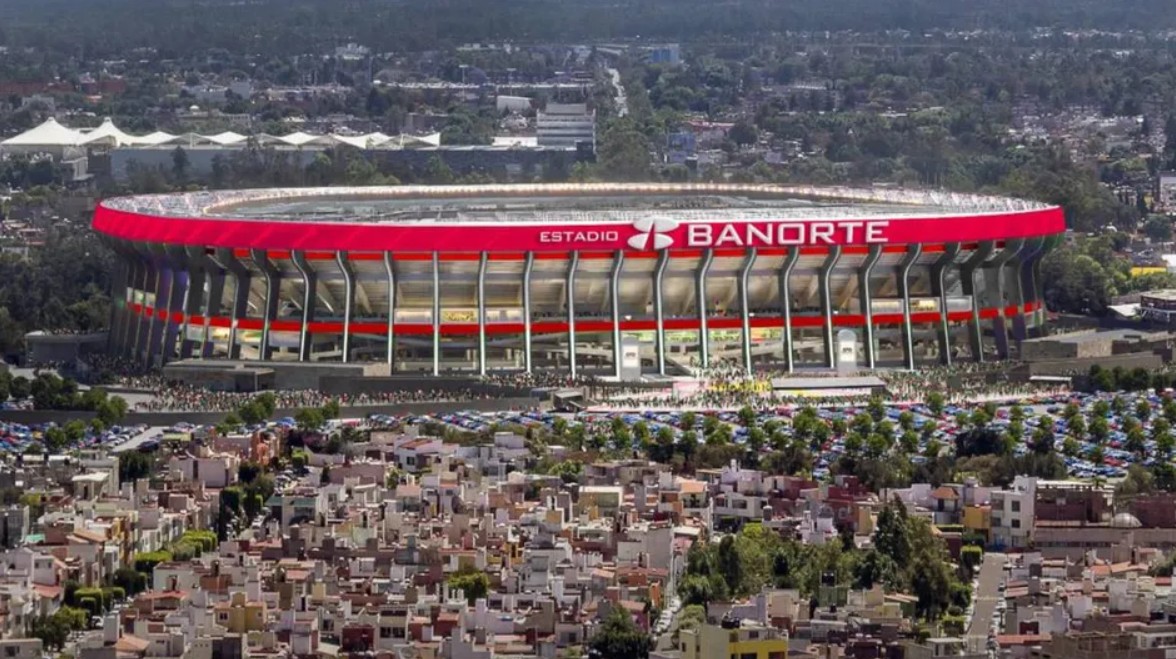 Vista interior de los palcos en el Estadio Banorte, preparándose para el Mundial 2026.