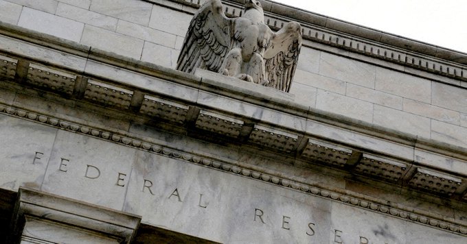 La Reserva Federal estadounidense decidió baja tasa de interés